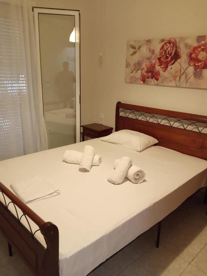 Apartment Mamanis *