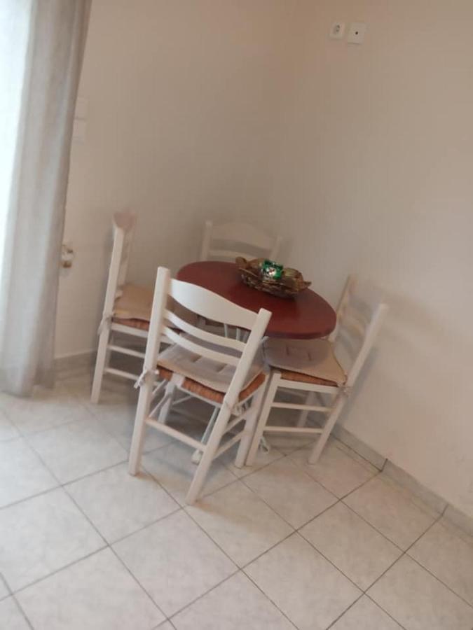 Mamanis Apartment *