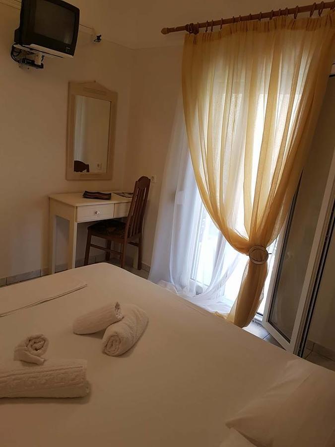Mamanis Apartment